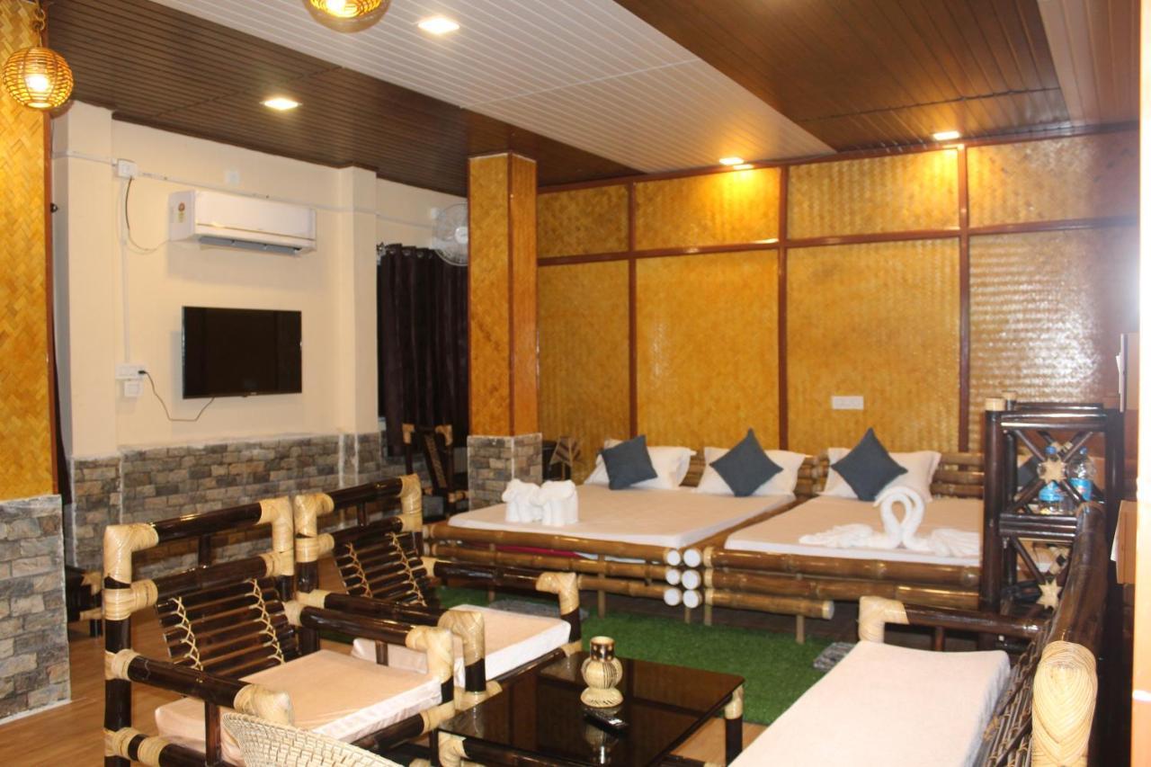 Tusker Tea County Hotel Chalsa Exterior photo